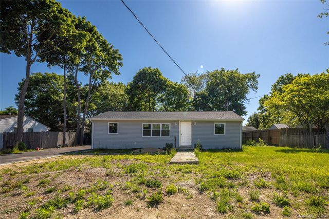 547 Taylor Avenue, Patchogue, NY 11772