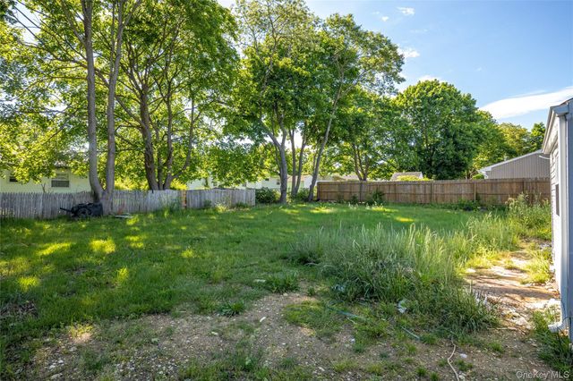 547 Taylor Avenue, Patchogue, NY 11772