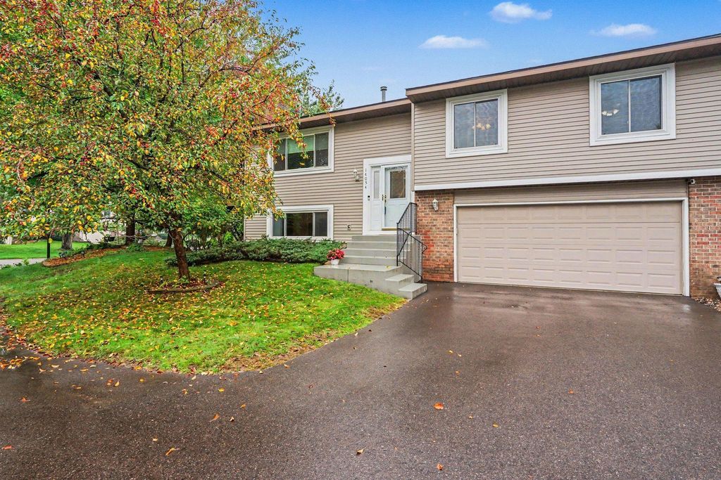 14054 Heywood Path, Apple Valley, MN 55124 — photo 2