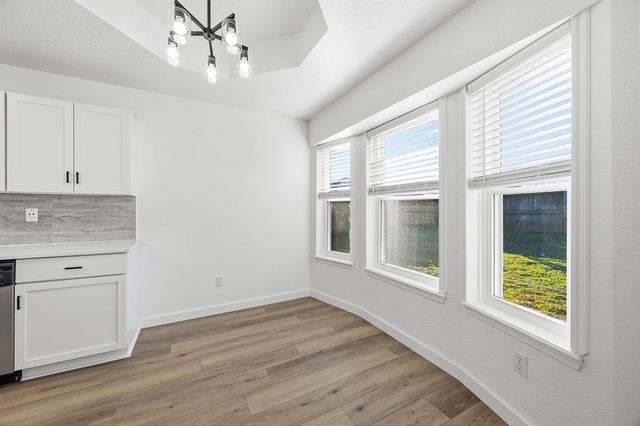 814 SE Jon Drive, Bentonville, AR 72712