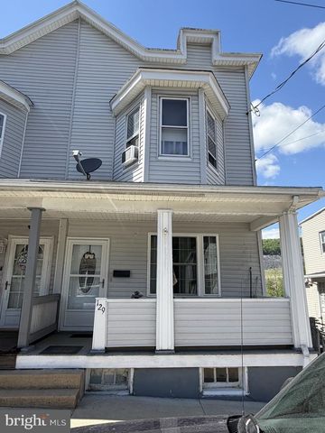 129 E RIDGE ST, Coaldale, PA 18218