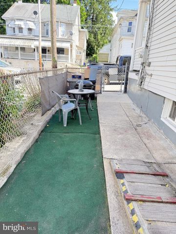 129 E RIDGE ST, Coaldale, PA 18218