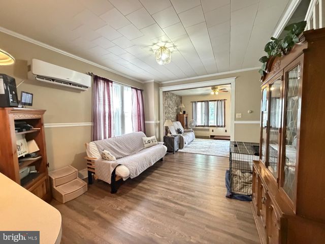 129 E RIDGE ST, Coaldale, PA 18218