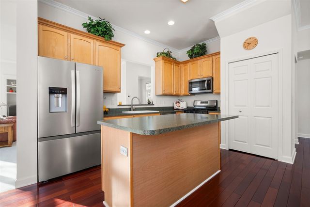 1649 Chapleau Drive, Ann Arbor, MI 48103