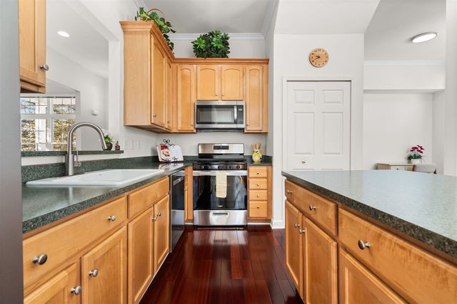 1649 Chapleau Drive, Ann Arbor, MI 48103