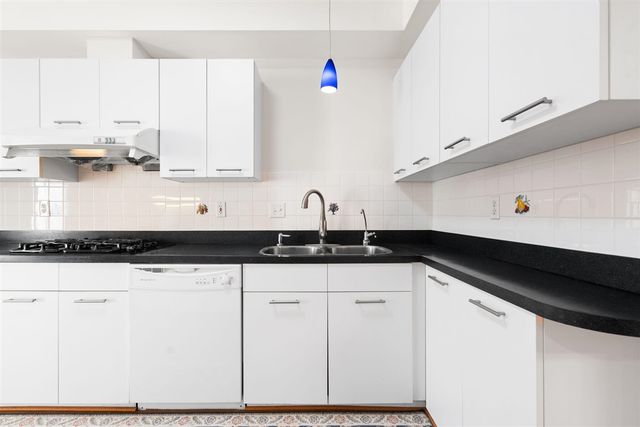 1649 Chapleau Drive, Ann Arbor, MI 48103