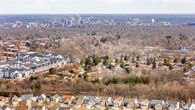 1649 Chapleau Drive, Ann Arbor, MI 48103