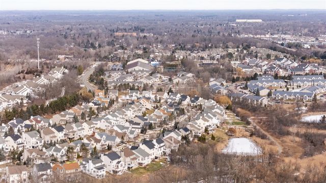 1649 Chapleau Drive, Ann Arbor, MI 48103