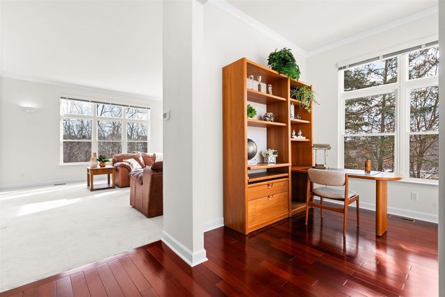 1649 Chapleau Drive, Ann Arbor, MI 48103