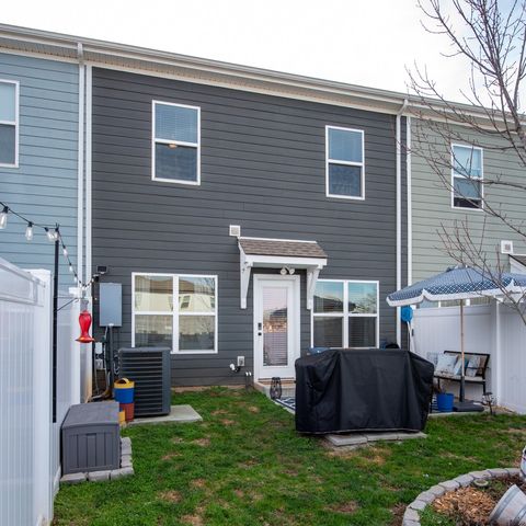 506 Gilroy Ct, Antioch, TN 37013