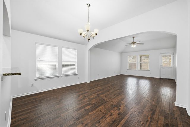 10844 Live Oak Creek Drive, Fort Worth, TX 76108