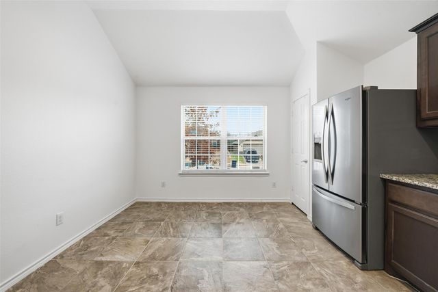 10844 Live Oak Creek Drive, Fort Worth, TX 76108