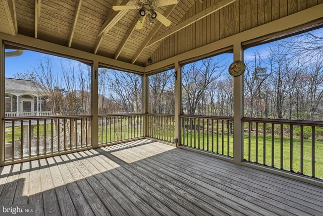 6344 AVINGTON PL, Gainesville, VA 20155