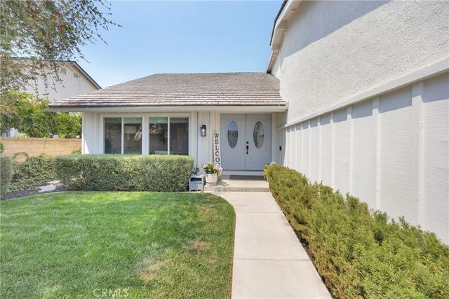 26541 Valpariso, Mission Viejo, CA 92691