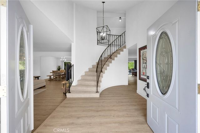 26541 Valpariso, Mission Viejo, CA 92691