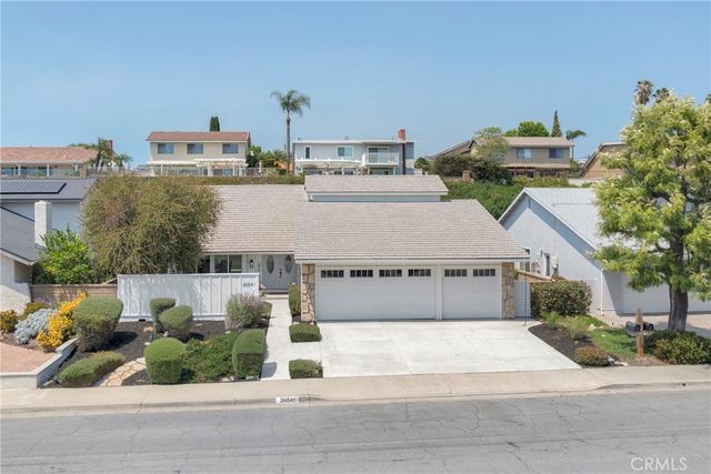 26541 Valpariso, Mission Viejo, CA 92691