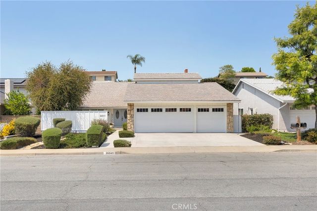 26541 Valpariso, Mission Viejo, CA 92691