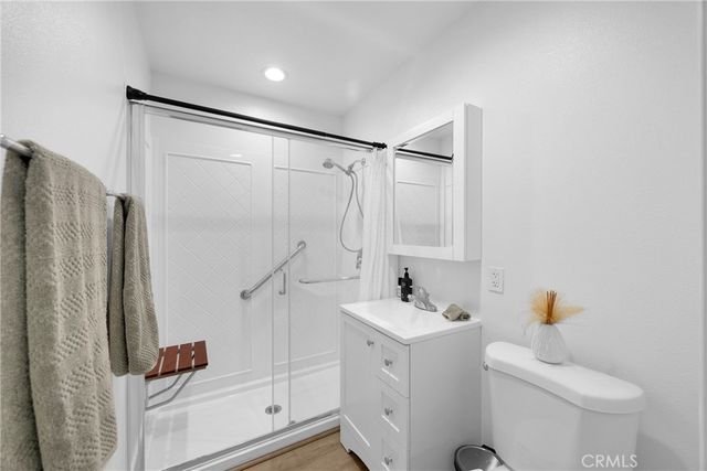 26541 Valpariso, Mission Viejo, CA 92691