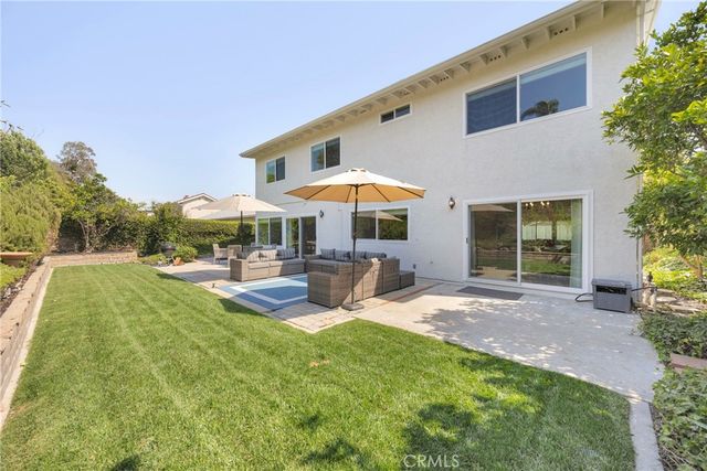 26541 Valpariso, Mission Viejo, CA 92691