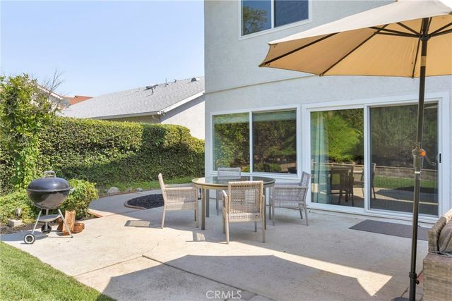26541 Valpariso, Mission Viejo, CA 92691