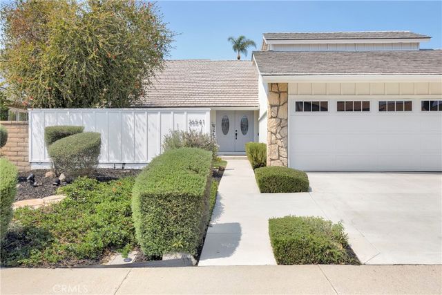 26541 Valpariso, Mission Viejo, CA 92691