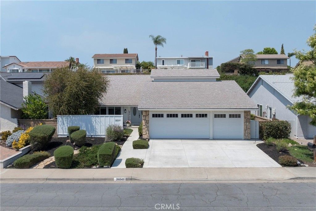 26541 Valpariso, Mission Viejo, CA 92691