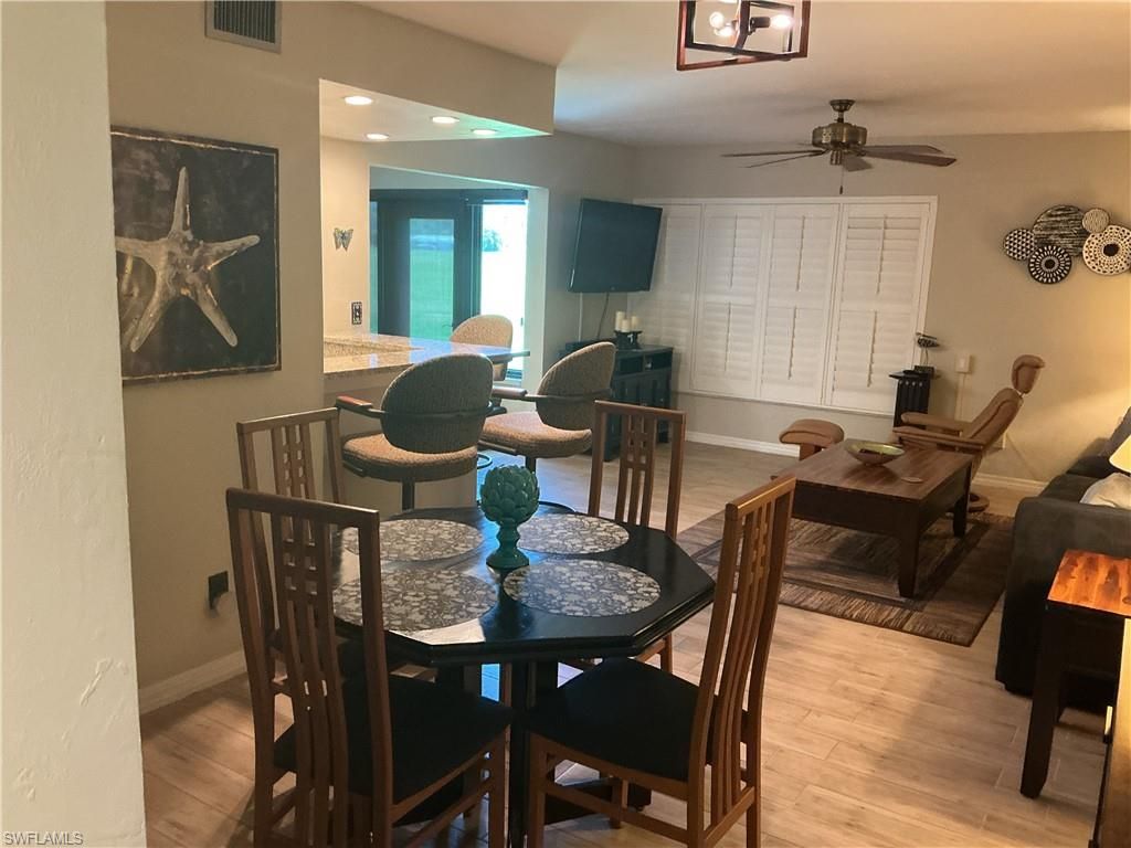 5730 Trailwinds DR 411, FORT MYERS, FL 33907 — photo 2