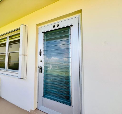 8 Northampton A, West Palm Beach, FL 33417