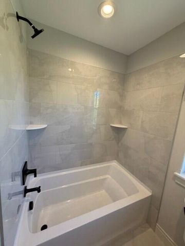 1344 Mohican TRAIL, Waukesha, WI 53189