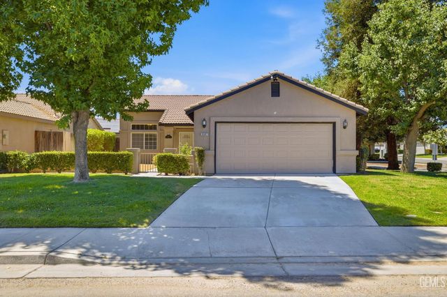 5107 Mill Wheel Drive, Bakersfield, CA 93313