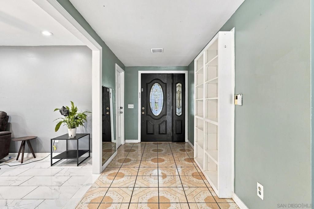 750 Linwood St, Escondido, CA 92027 — photo 4