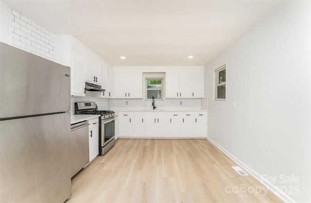3724 Patricia Drive NW, Concord, NC 28027