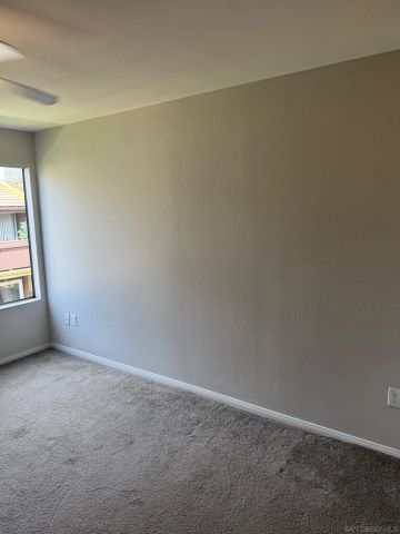 3454 Castle Glen 228, San Diego, CA 92123