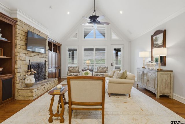 7710 Lamp Post Cove, Tyler, TX 75703