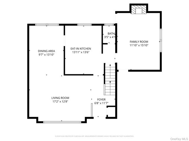 5 Regina Court, Huntington Station, NY 11746