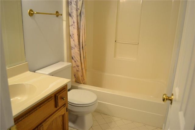 1530 N Milford Creek Lane SW, Marietta, GA 30008