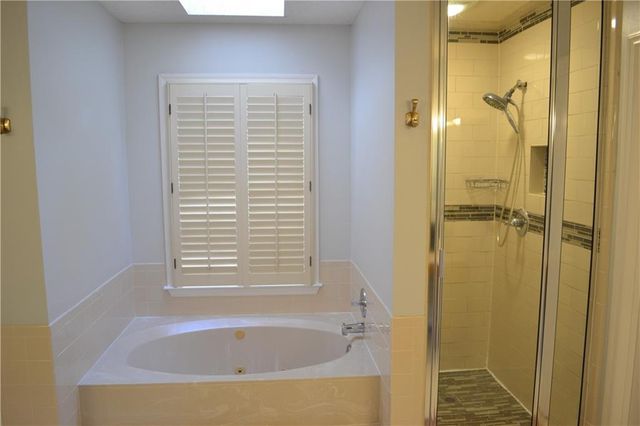 1530 N Milford Creek Lane SW, Marietta, GA 30008