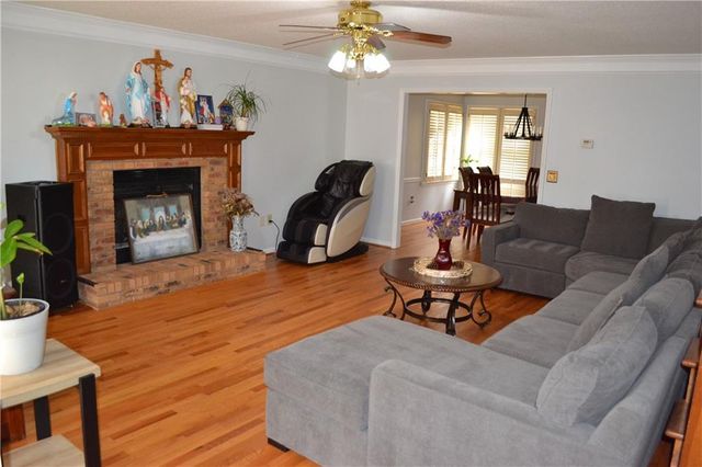 1530 N Milford Creek Lane SW, Marietta, GA 30008