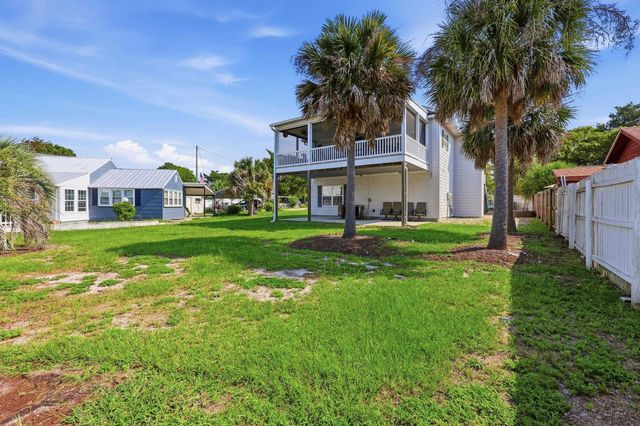 703 27th Ave. S, North Myrtle Beach, SC 29582