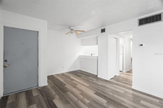 1799 N HIGHLAND AVENUE 106, Clearwater, FL 33755