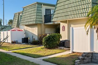 1799 N HIGHLAND AVENUE 106, Clearwater, FL 33755