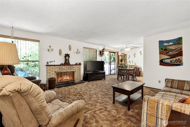 18308 41st Place W, Lynnwood, WA 98037