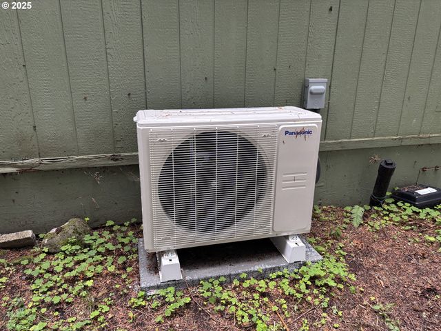 69300 E VINE MAPLE Dr, Welches, OR 97067