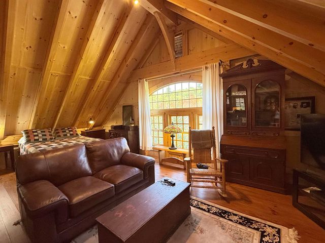 471 Edgemont Road, Sunapee, NH 03782