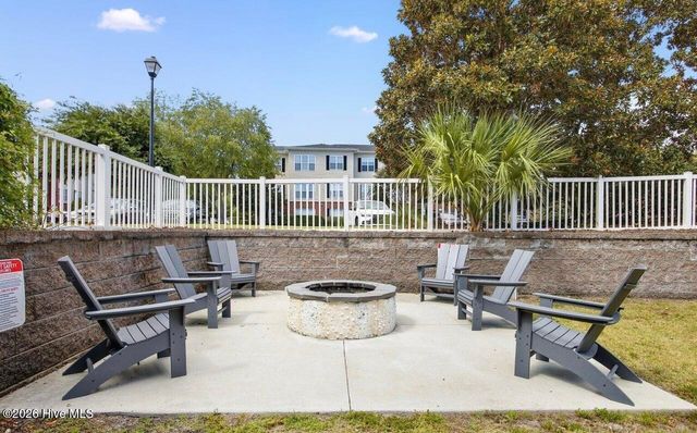 2820 Bloomfield Lane Unit 108, Wilmington, NC 28412