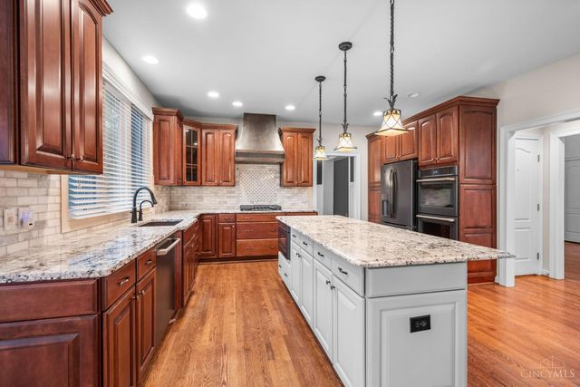 799 Cedar Drive, Miami Twp, OH 45140