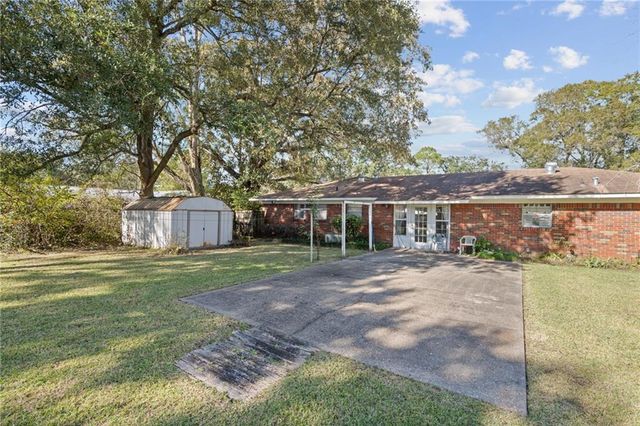 705 Gilbert Street, Saraland, AL 36571