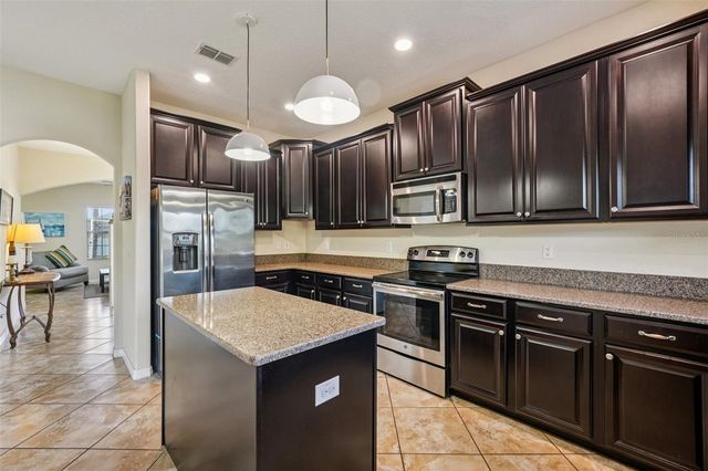 10914 WHITECAP DRIVE, Riverview, FL 33579