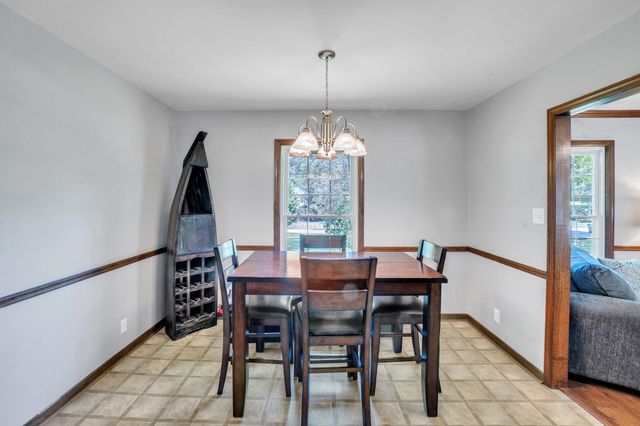 180 Winchester Drive, Roebuck, SC 29376