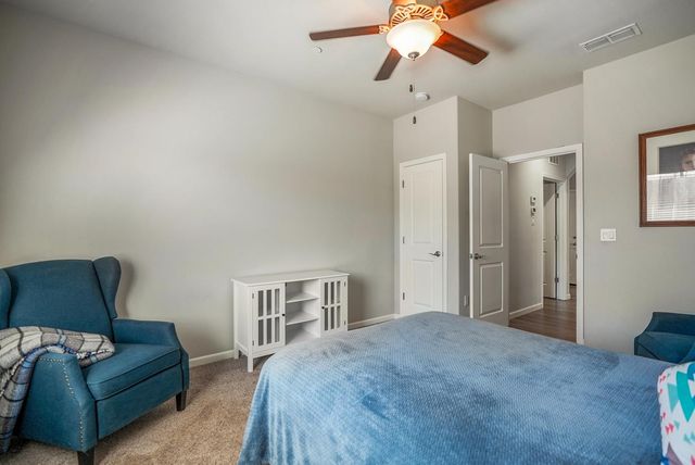 400 Canterbury Ct, Ione, CA 95640